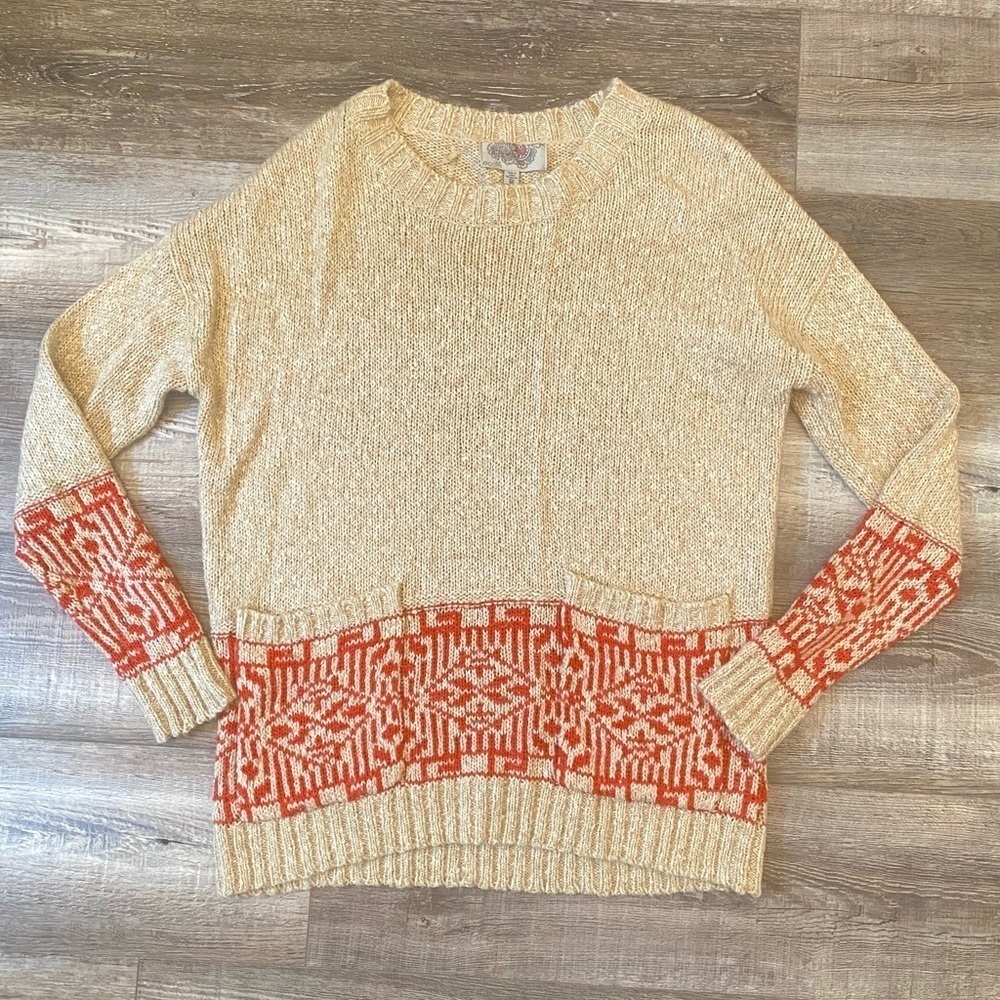 Ecote Medium Beige Red Chunky Knit Sweater Pockets